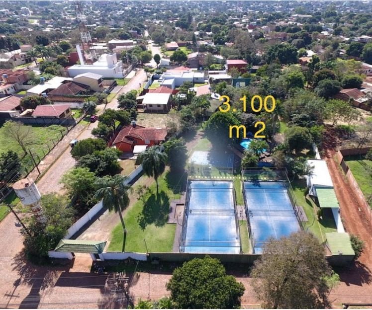 Imagen de WhatsApp 2025-04-02 a las 17.29.50_ccc70ad5 Casa con cancha de pádel, voleibol, piscina. - Imagen 1